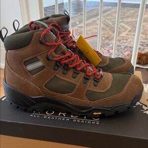 NWT Men’s JCrew Nordic Hiker Boot